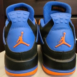 Air Jordan 4 Retro GS 'Cavs' Youth Sneakers - SIZE 6Y